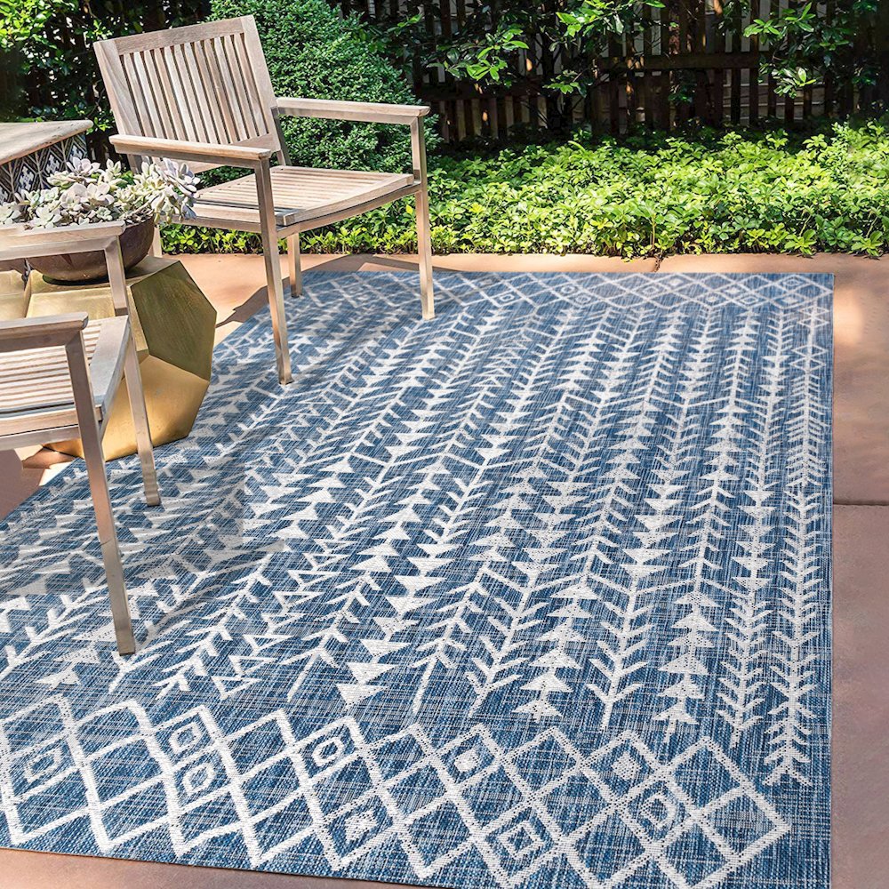 Tokay Bohemian Geometric Indoor/Outdoor Area Rug. Picture 6