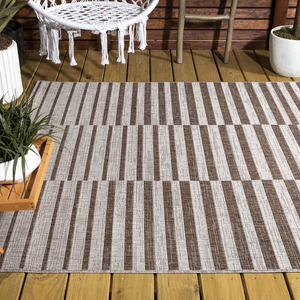 Sukie Modern Offset Stripe Indoor/Outdoor Area Rug. Picture 8