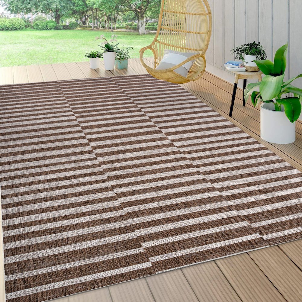 Sukie Modern Offset Stripe Indoor/Outdoor Area Rug. Picture 6