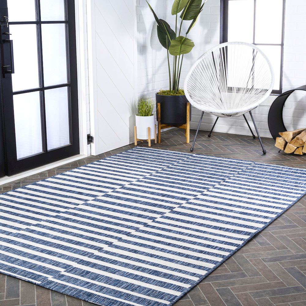 Sukie Modern Offset Stripe Indoor/Outdoor Area Rug. Picture 9