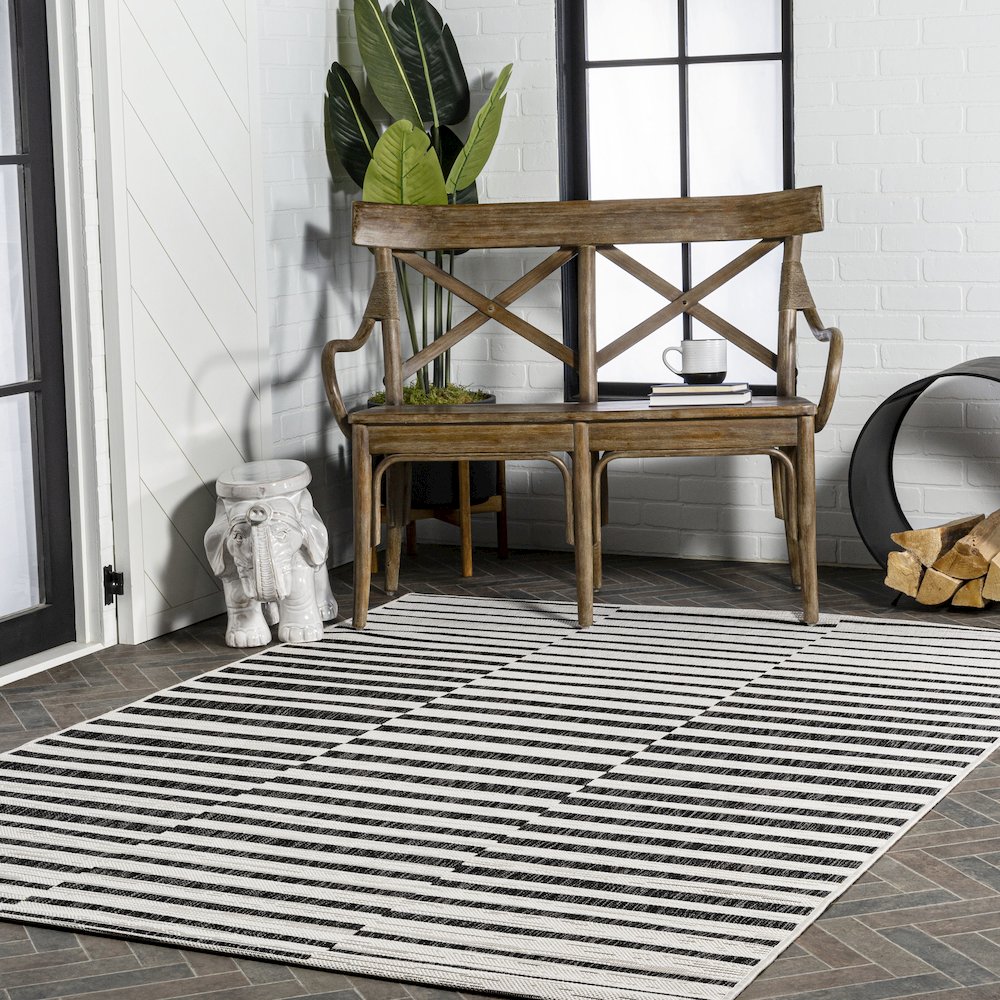 Sukie Modern Offset Stripe Indoor/Outdoor Area Rug. Picture 9