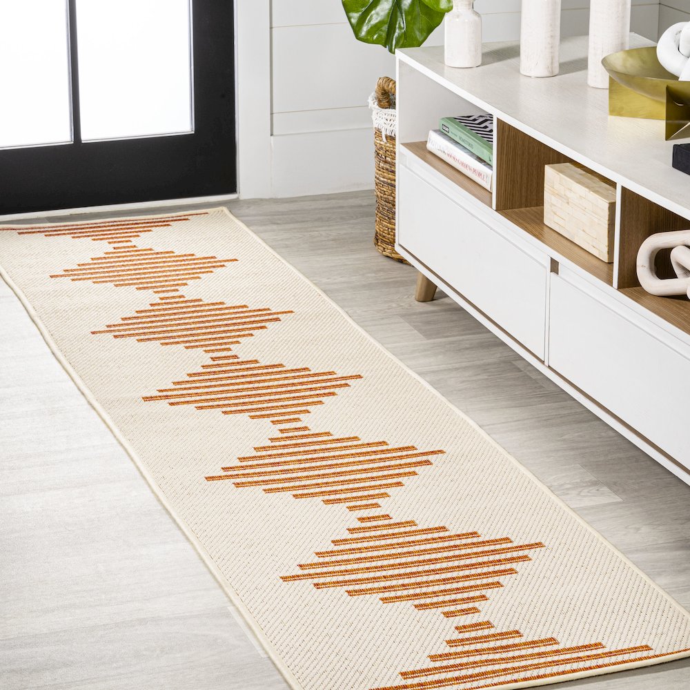 Vinales Diamond Stripe Indoor/Outdoor Area Rug. Picture 2