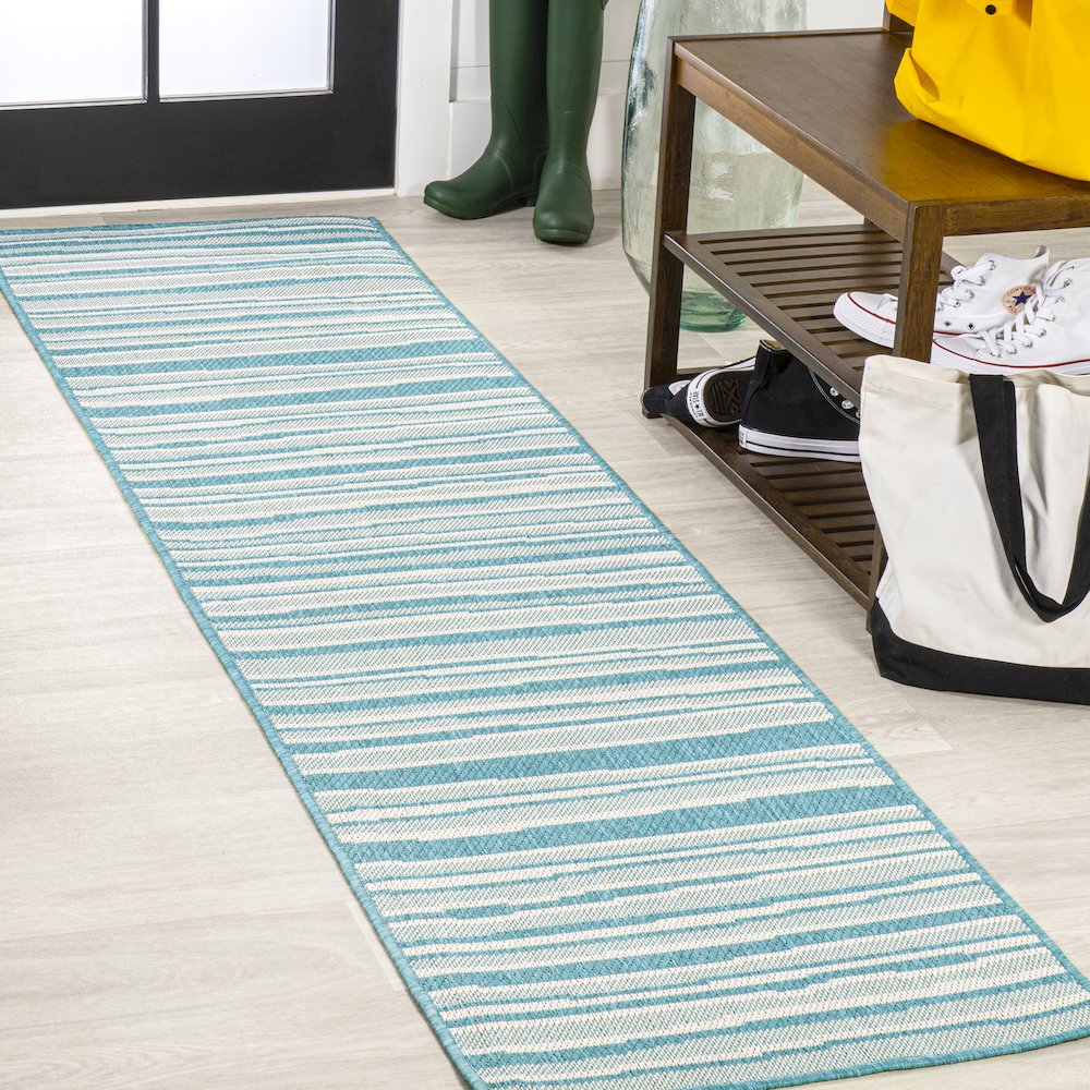 Castara Wavy Stripe Modern Indoor/Outdoor Area Rug. Picture 2
