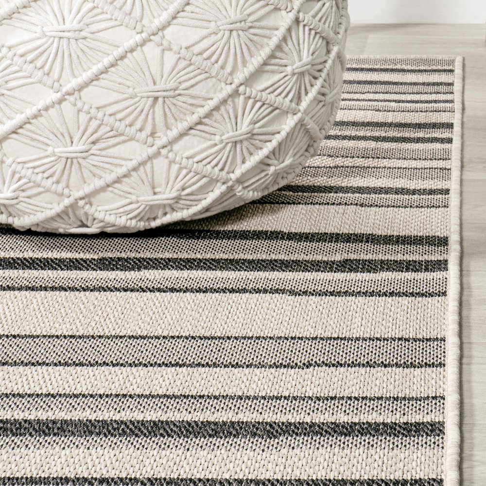 Castara Wavy Stripe Modern Indoor/Outdoor Area Rug. Picture 5