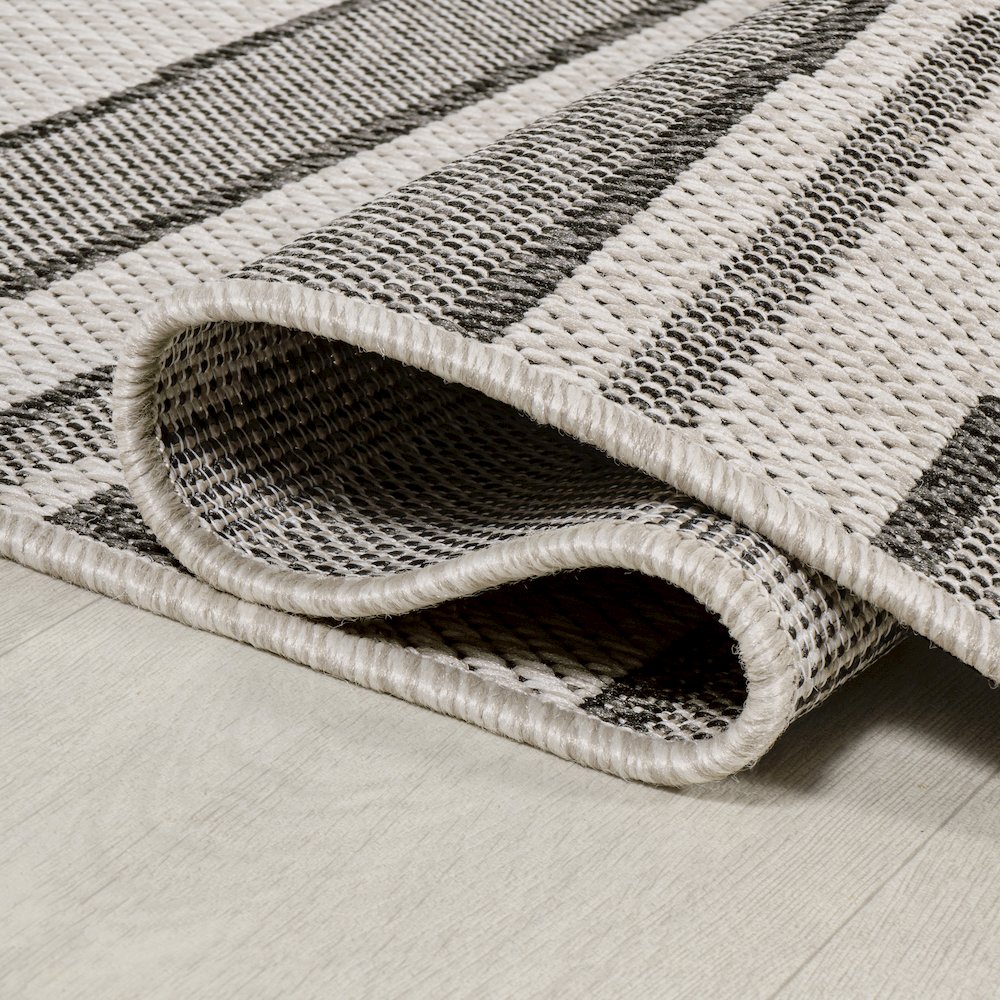 Castara Wavy Stripe Modern Indoor/Outdoor Area Rug. Picture 6