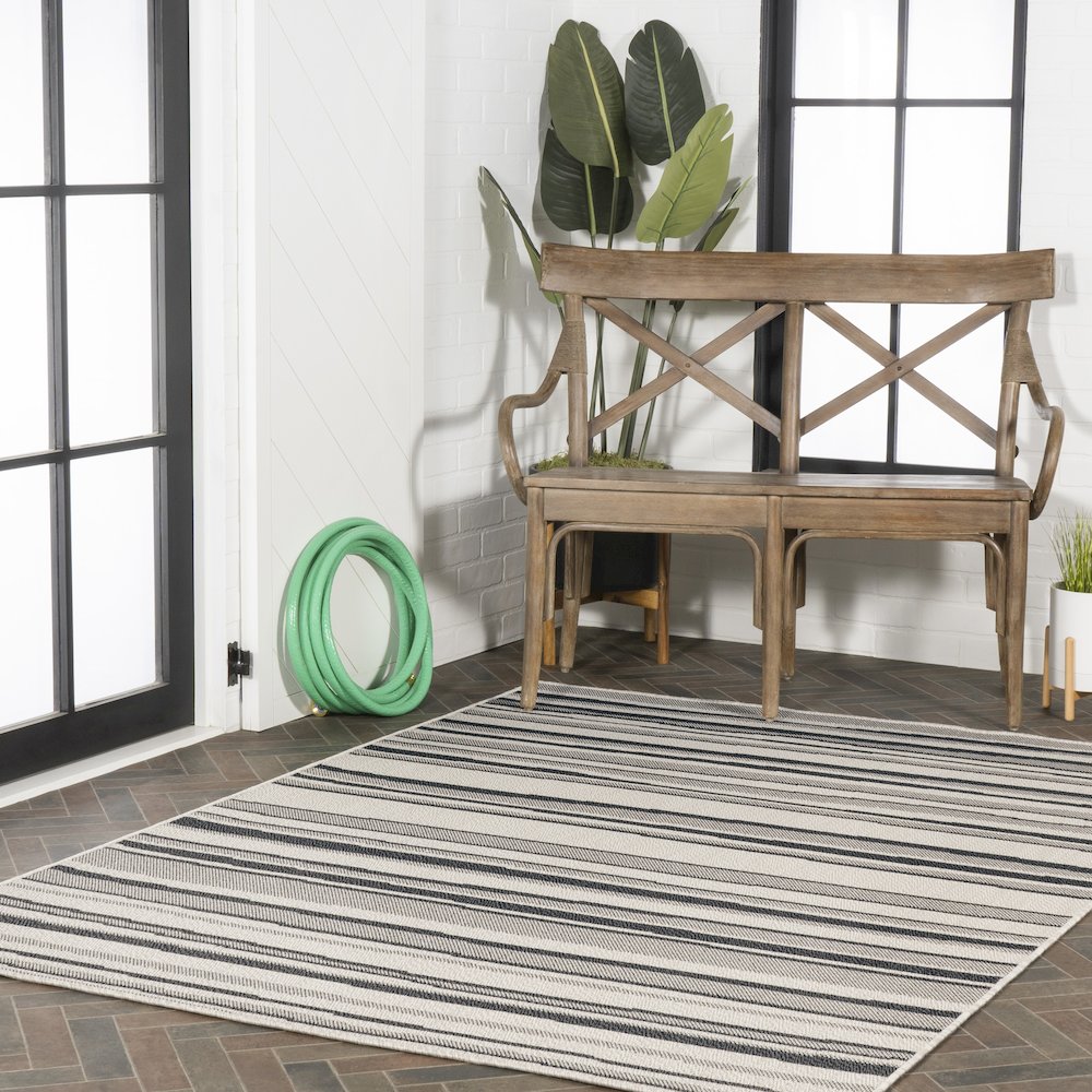 Castara Wavy Stripe Modern Indoor/Outdoor Area Rug. Picture 9