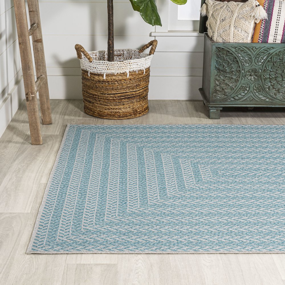 Chevron Modern Concentric Squares Indoor/Outdoor Area Rug. Picture 3