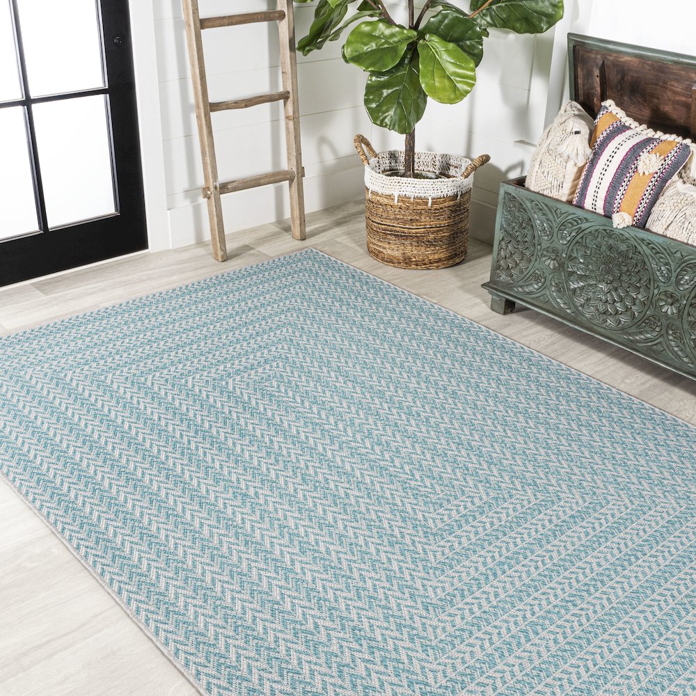 Chevron Modern Concentric Squares Indoor/Outdoor Area Rug. Picture 4