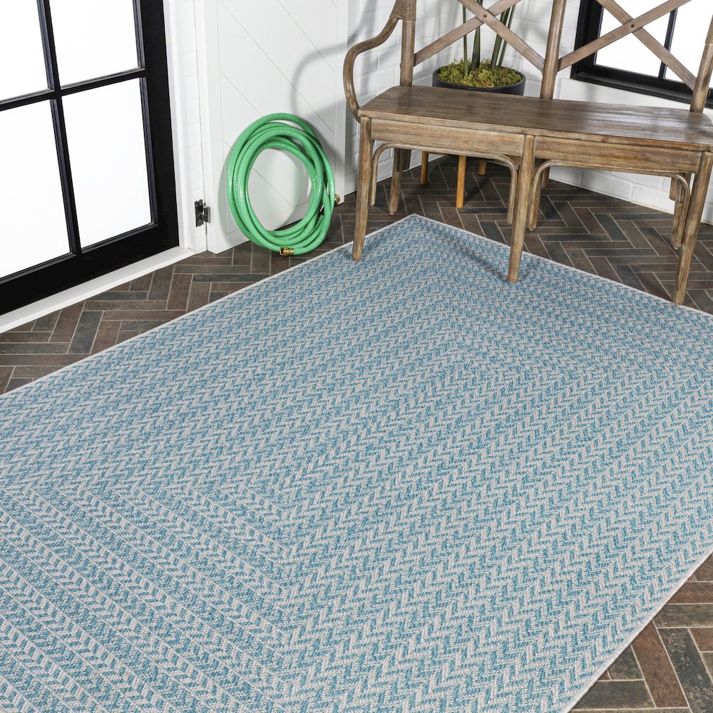 Chevron Modern Concentric Squares Indoor/Outdoor Area Rug. Picture 8