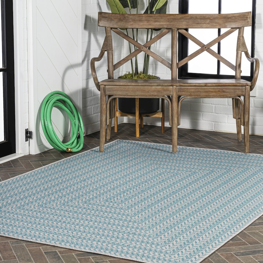 Chevron Modern Concentric Squares Indoor/Outdoor Area Rug. Picture 9