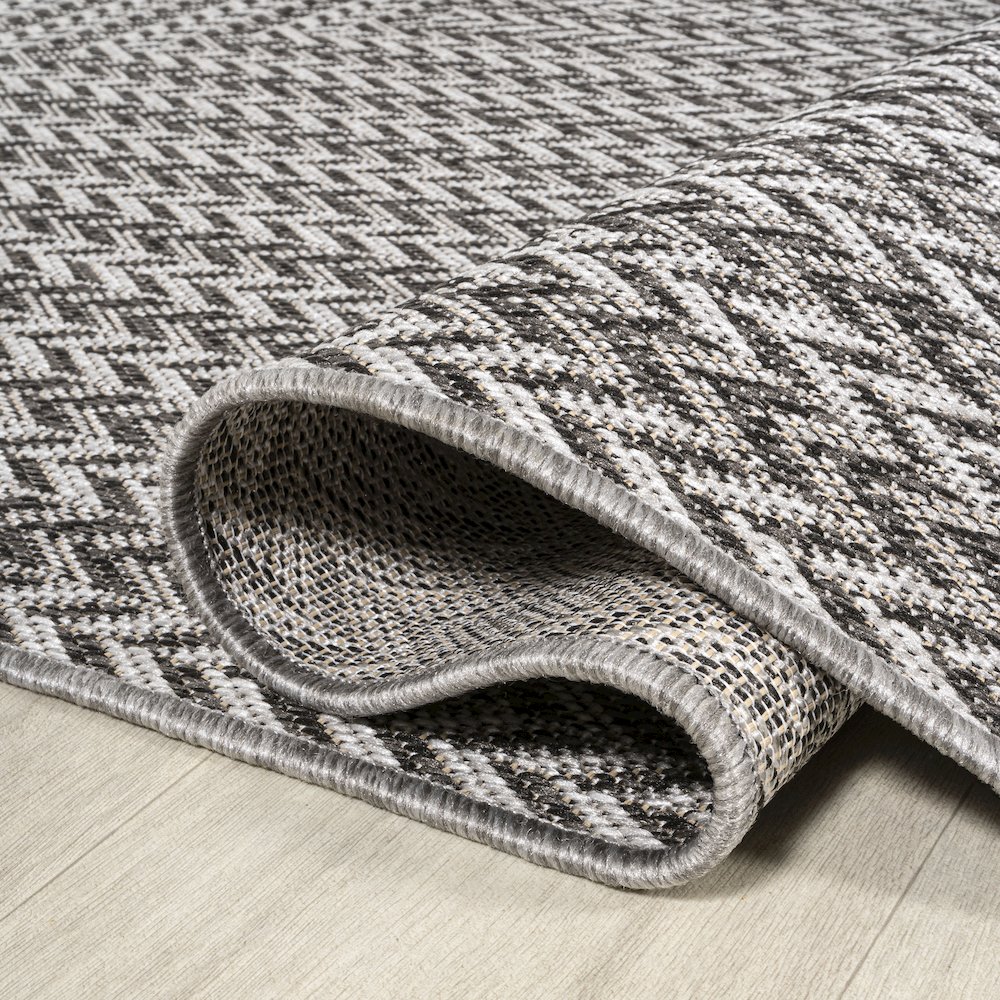 Chevron Modern Concentric Squares Indoor/Outdoor Area Rug. Picture 6