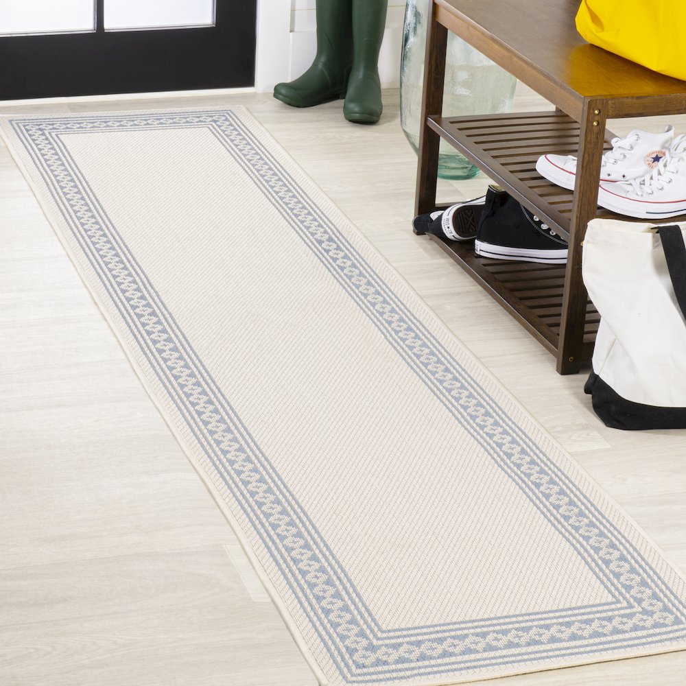 Lucia Classic Diamond Border Indoor/Outdoor Area Rug. Picture 2