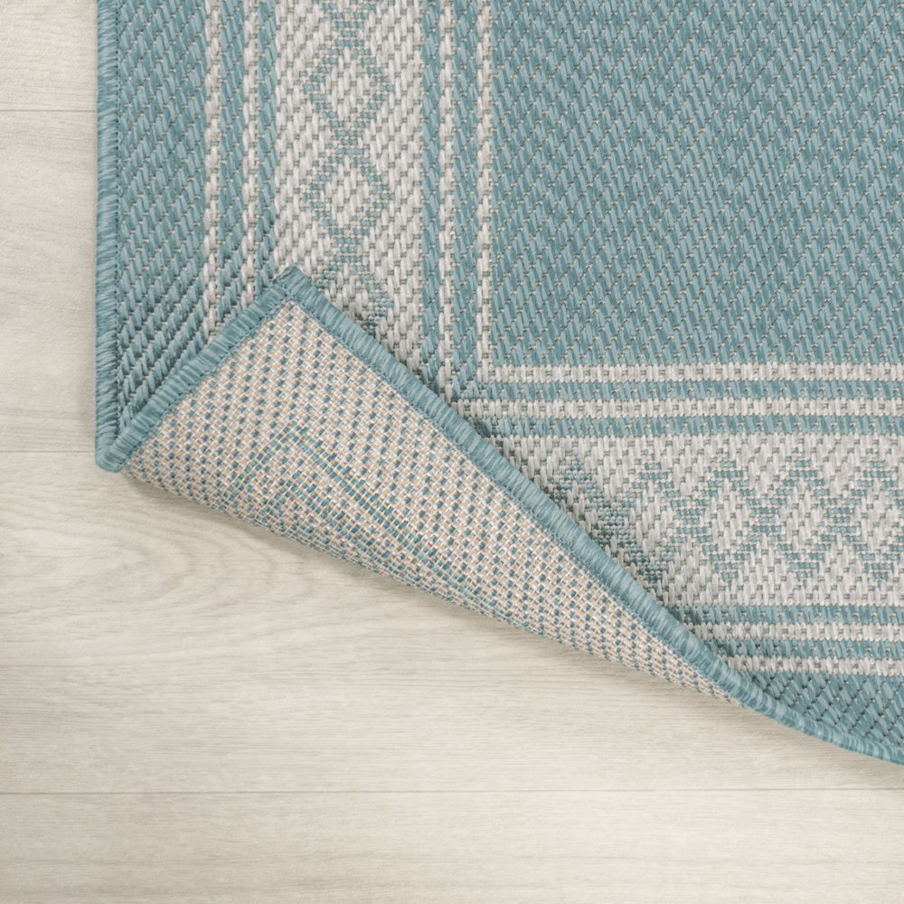Lucia Classic Diamond Border Indoor/Outdoor Area Rug. Picture 3