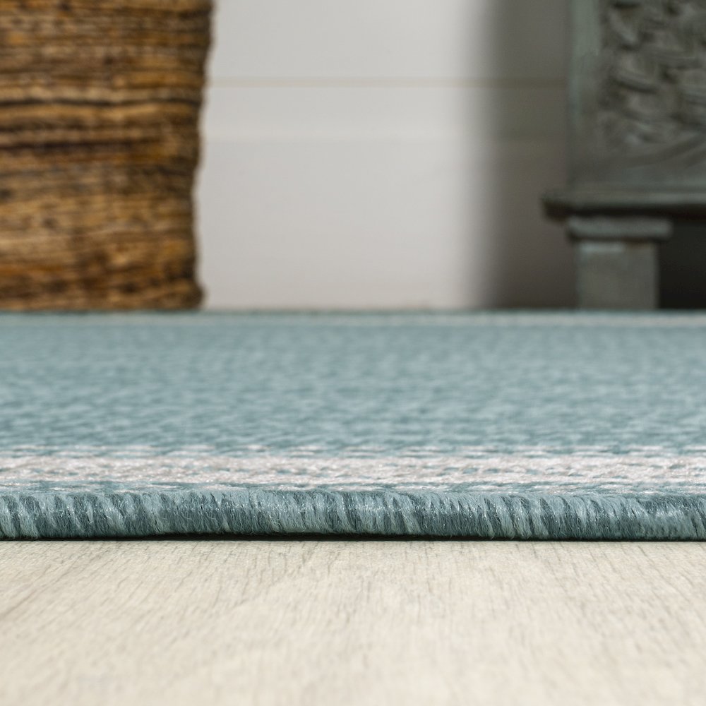 Lucia Classic Diamond Border Indoor/Outdoor Area Rug. Picture 9