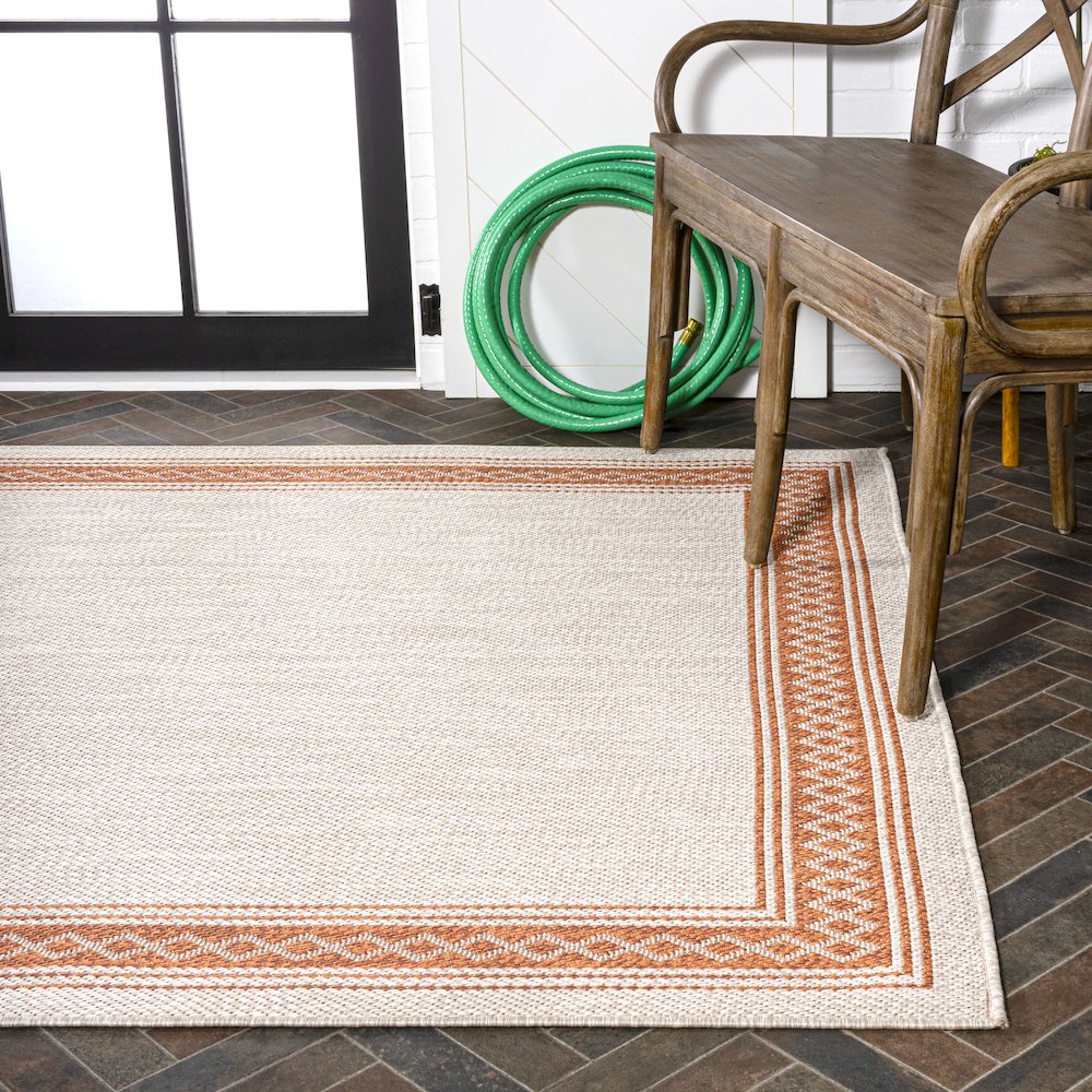 Lucia Classic Diamond Border Indoor/Outdoor Area Rug. Picture 7