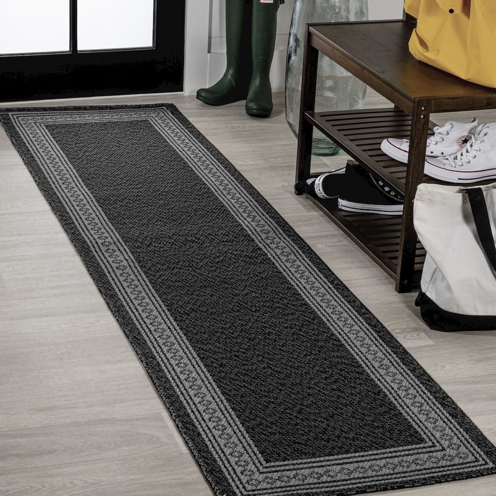 Lucia Classic Diamond Border Indoor/Outdoor Area Rug. Picture 2