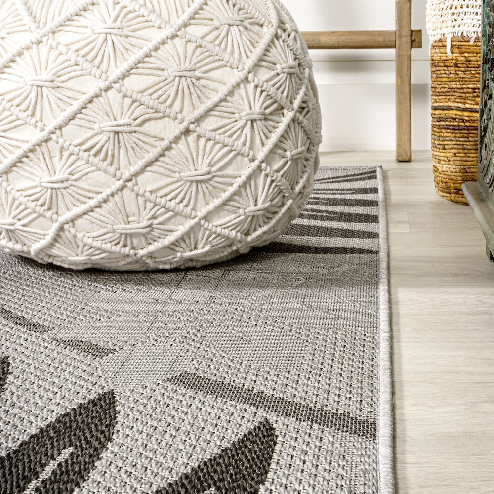 Havana Tropical Palm Leaf Indoor/Outdoor Area Rug. Picture 5