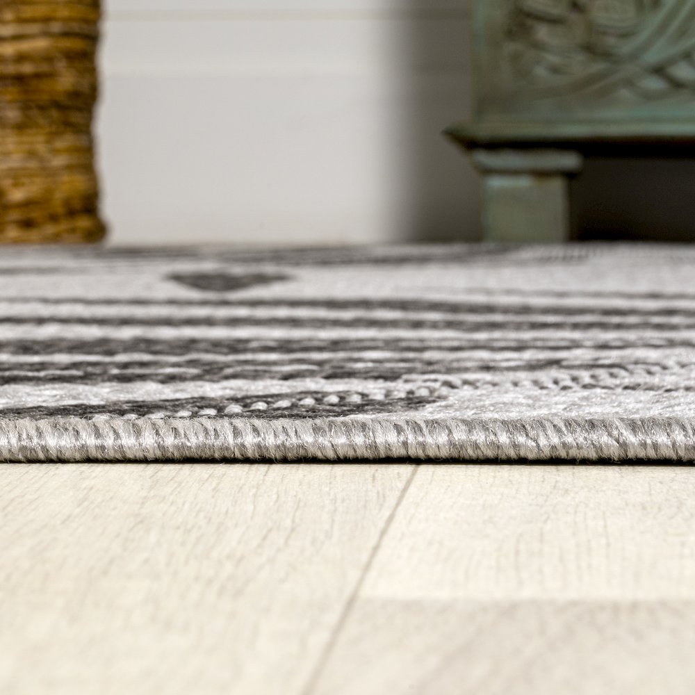 Havana Tropical Palm Leaf Indoor/Outdoor Area Rug. Picture 9