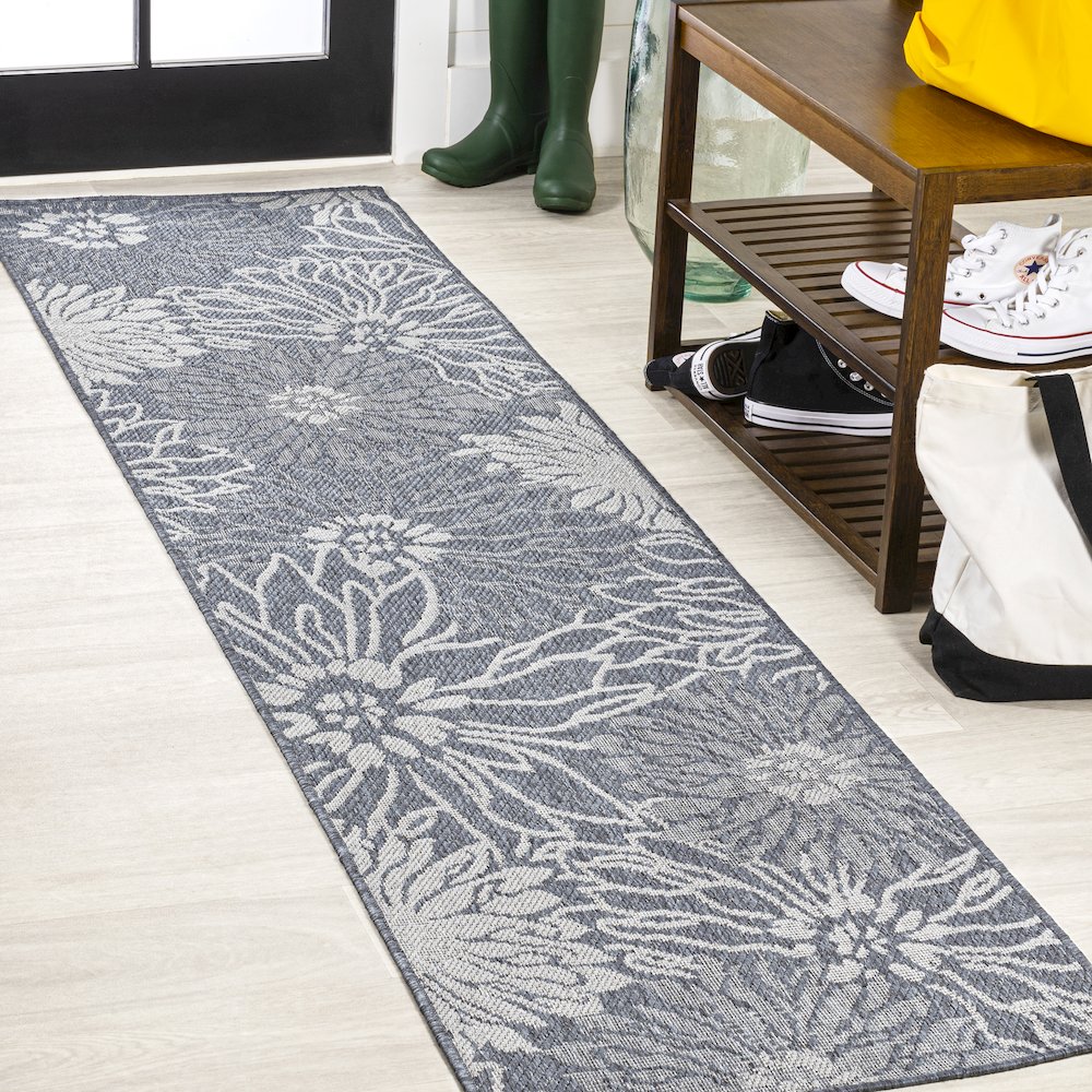 Bahamas Modern All Over Floral Indoor/Outdoor Area Rug. Picture 2