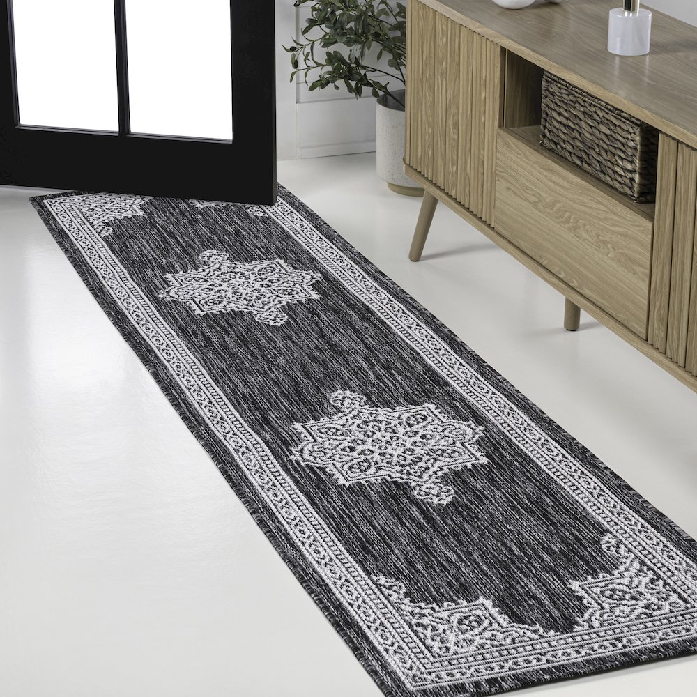 Vintage Casual Medallion Dark Gray/Cream 2 ft. x 8 ft. Indoor/Outdoor Runner Rug. Picture 2