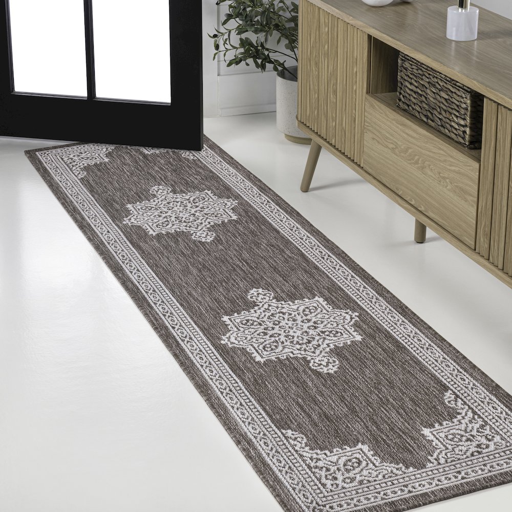Casual Medallion Light Brown/Cream 2 ft. x 8 ft. Indoor/Outdoor Runner Rug. Picture 2