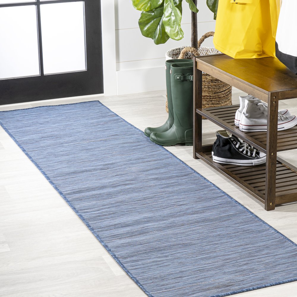 Ethan Modern Flatweave Solid Area Rug. Picture 2