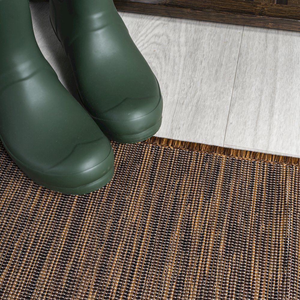 Ethan Modern Flatweave Solid Area Rug. Picture 4