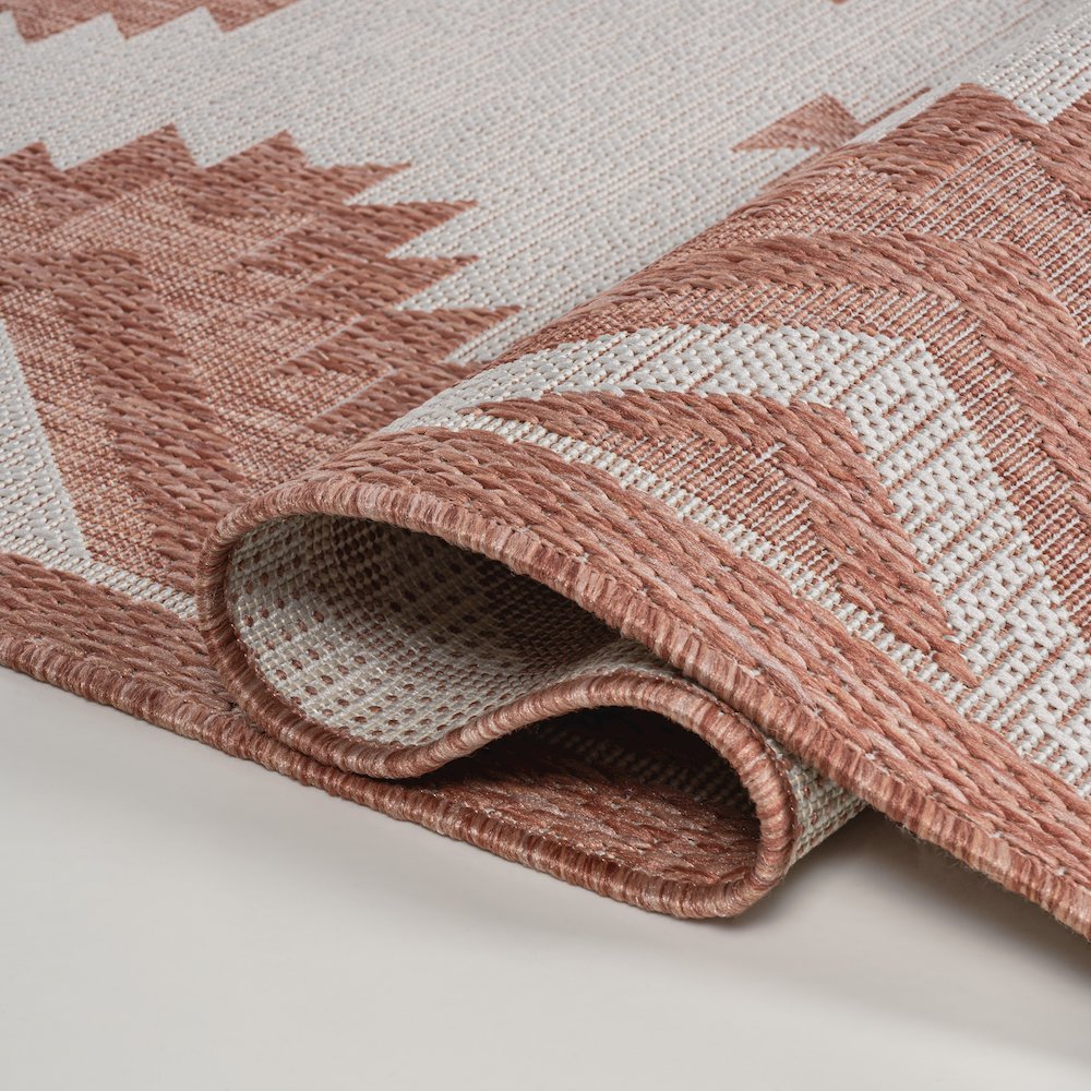Lior Geometric Moroccan Diamond Indoor/Outdoor Area Rug. Picture 5