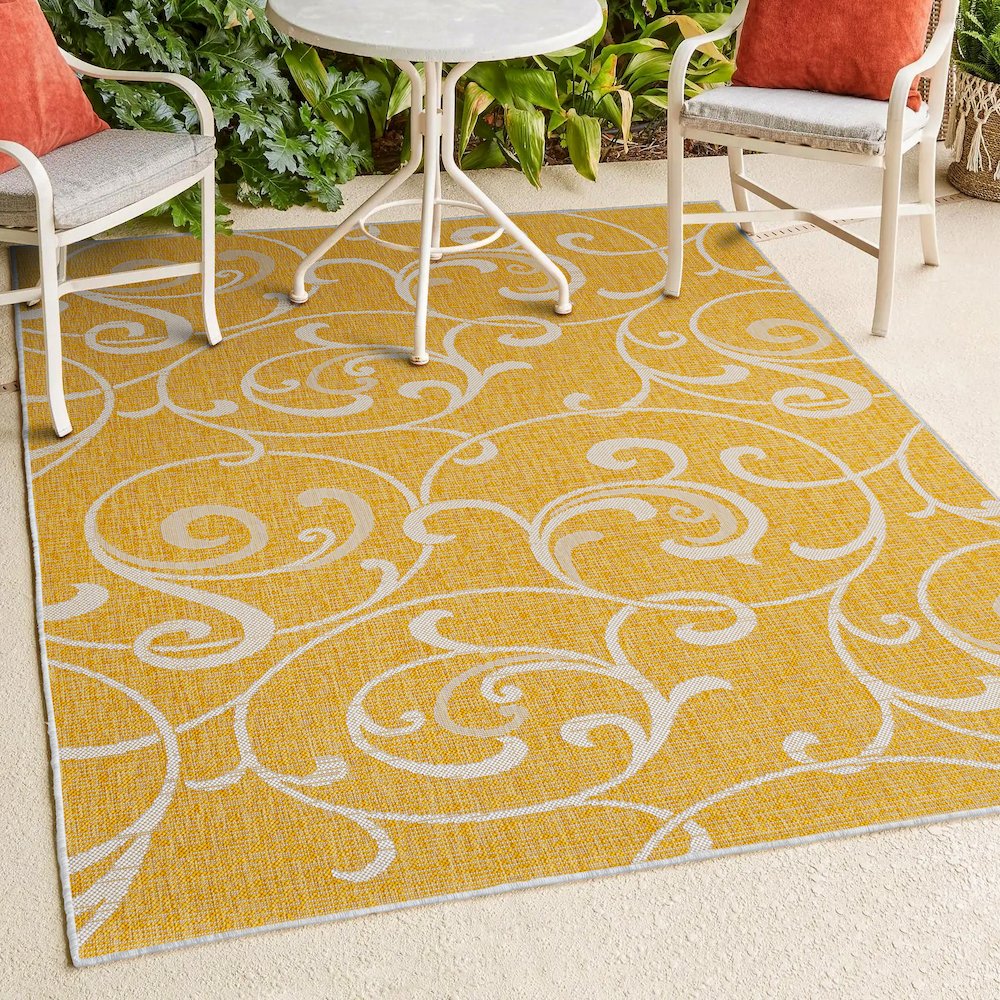 Maribel Traditional Classic All-Over Scroll Indoor/Outdoor Area Rug. Picture 4