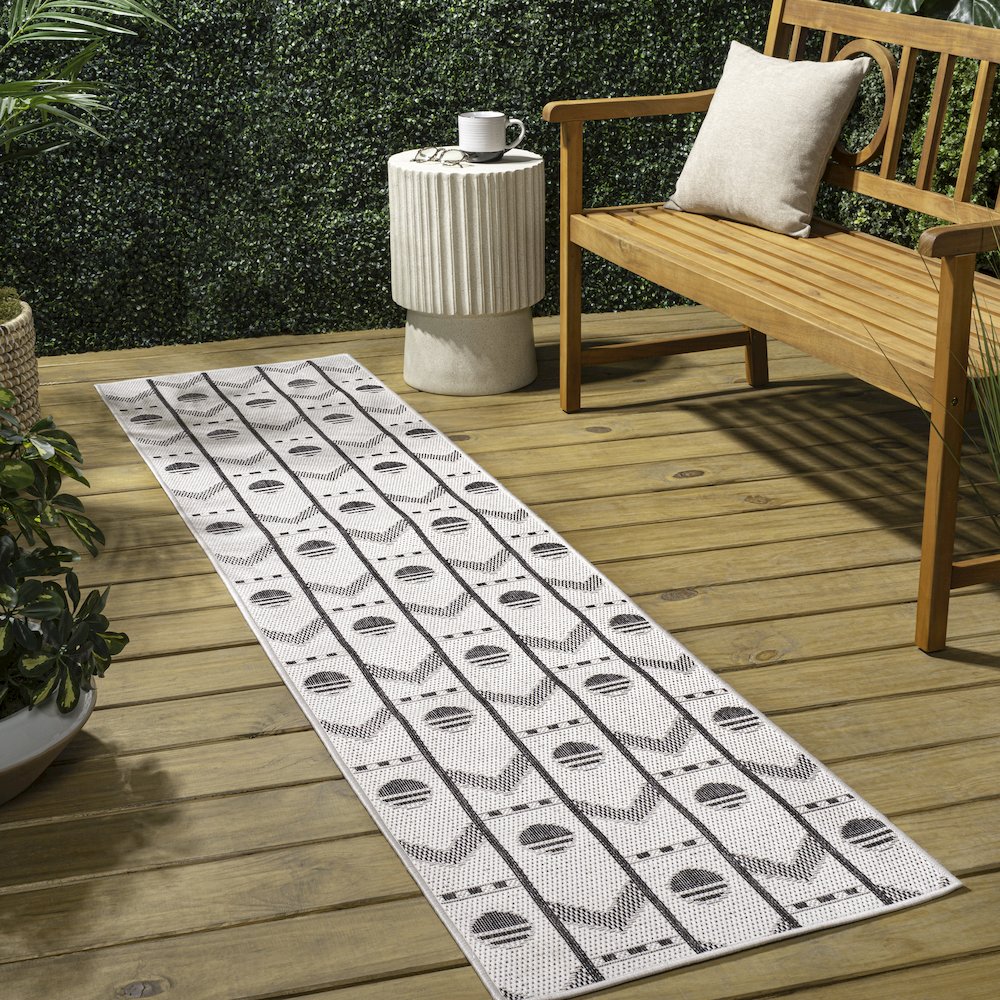 Soren Modern Geometric Cream/Black 2 ft. x 8 ft. Indoor/Outdoor Runner Rug. Picture 4