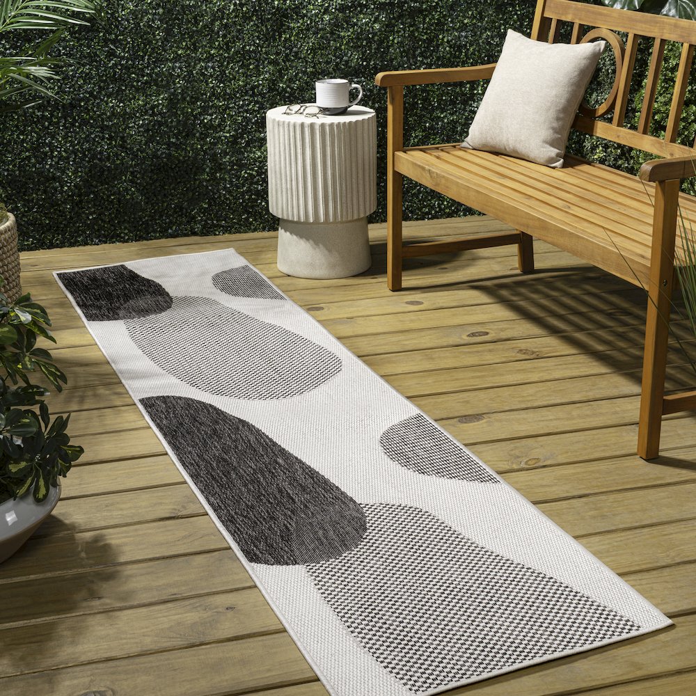 Geometric Organic Shapes Cream/Black 2 ft. x 8 ft. Indoor/Outdoor Runner Rug. Picture 4