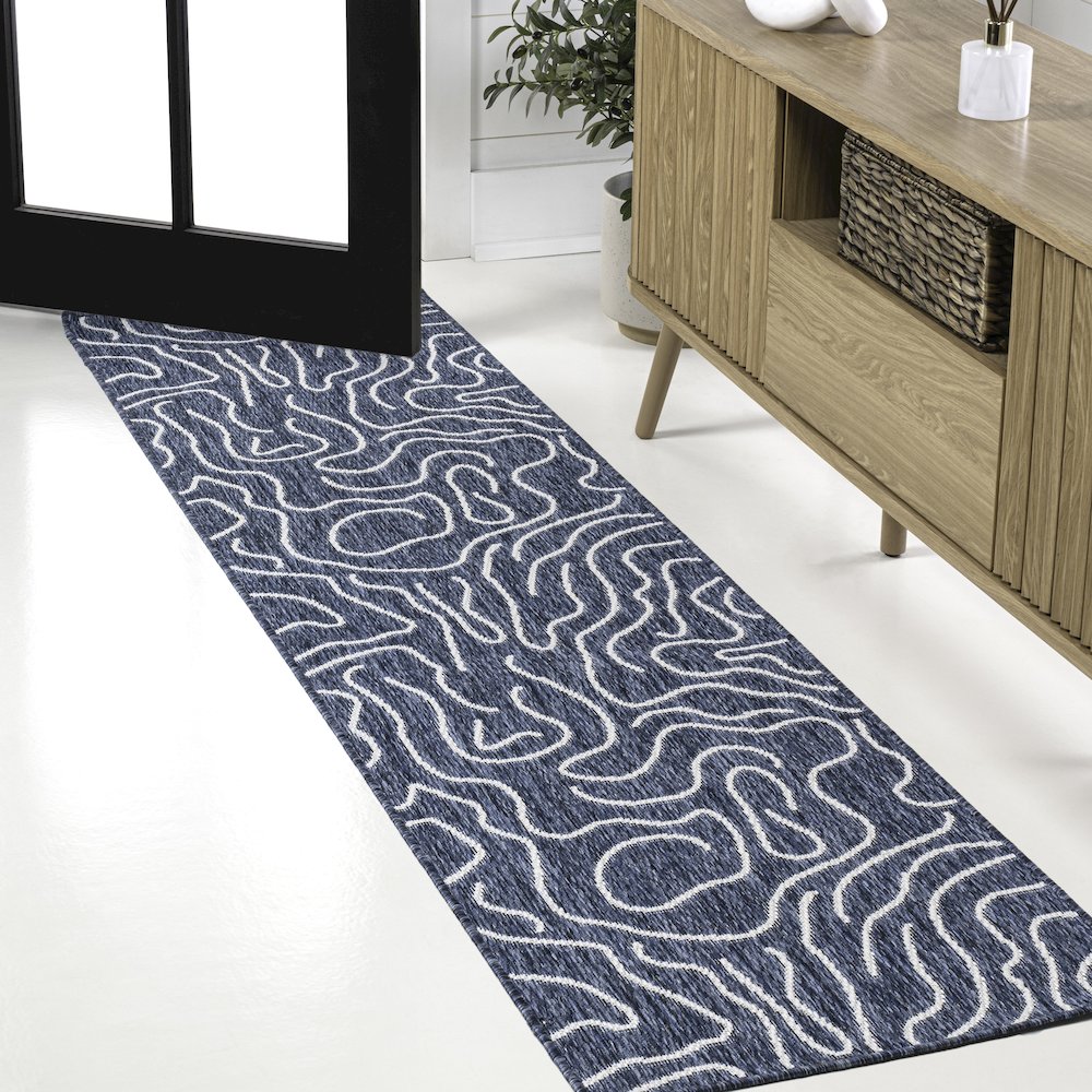 Organic Shapes Navy/Cream 2 ft. x 8 ft. Indoor/Outdoor Runner Rug. Picture 3