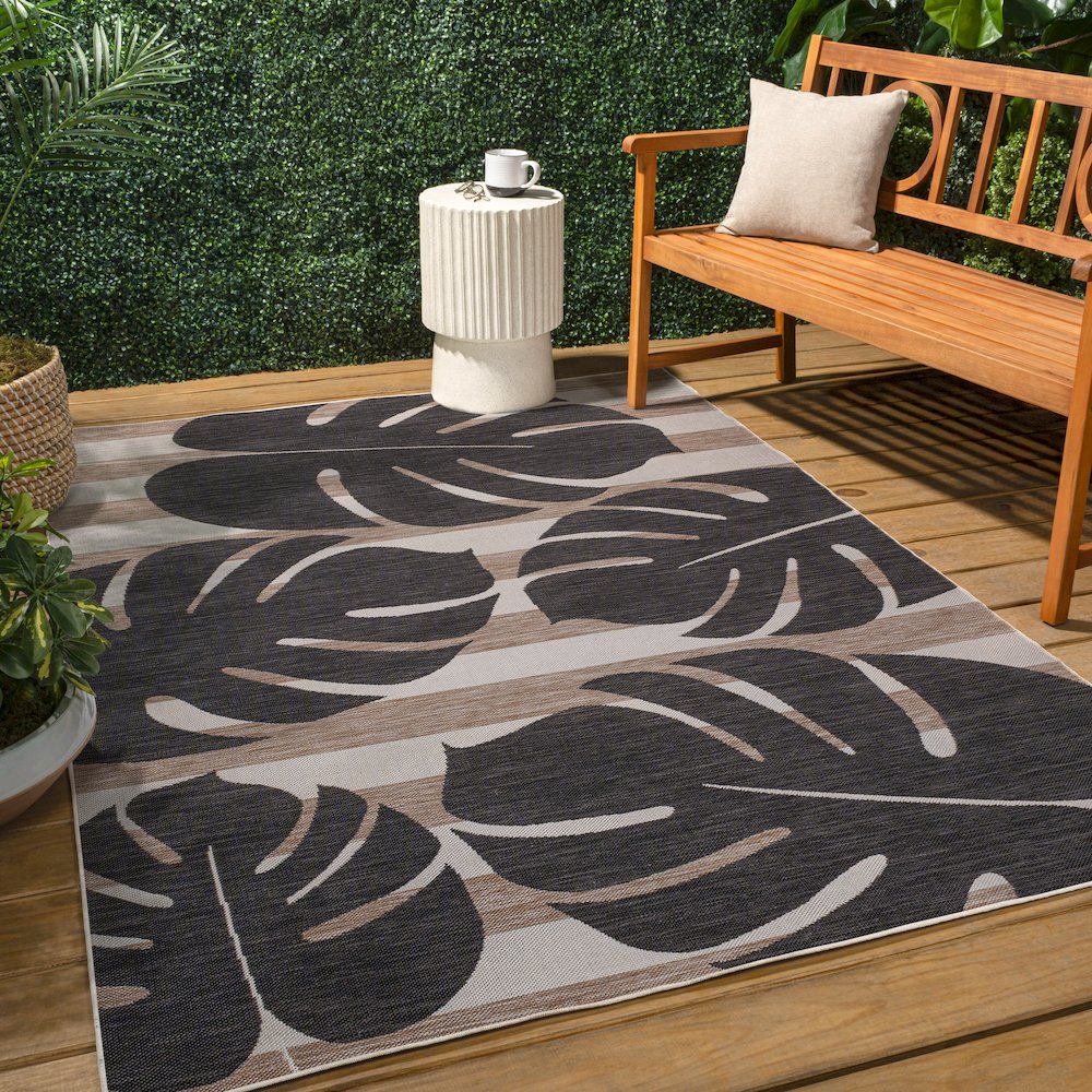 and Monstera Leaf Black/Beige 3 ft. x 5 ft. Indoor/Outdoor Area Rug. Picture 4