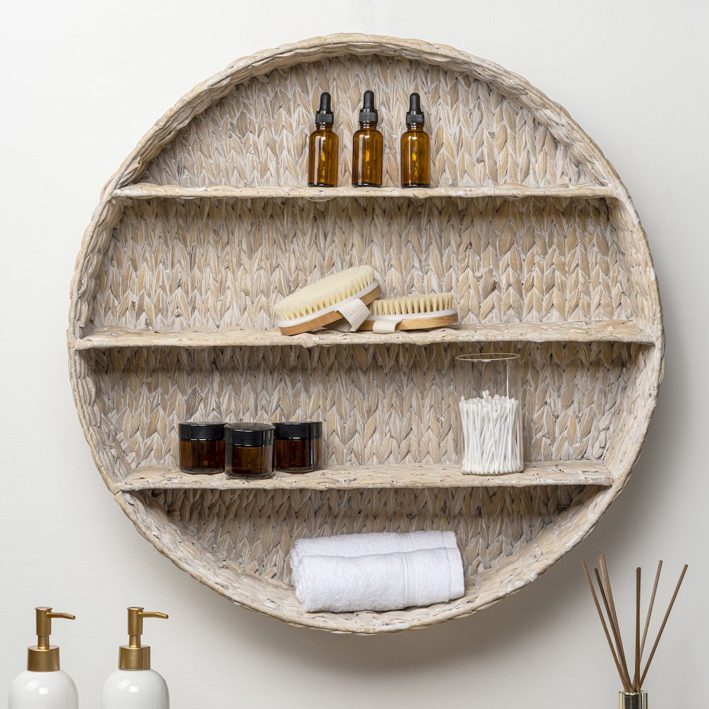 Annulus 3-Shelf Circular Handwoven Hyacinth Wall Rack. Picture 1