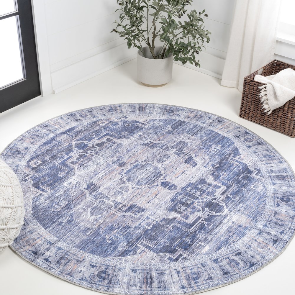 Alanya Ornate Medallion Machine-Washable Area Rug. Picture 1