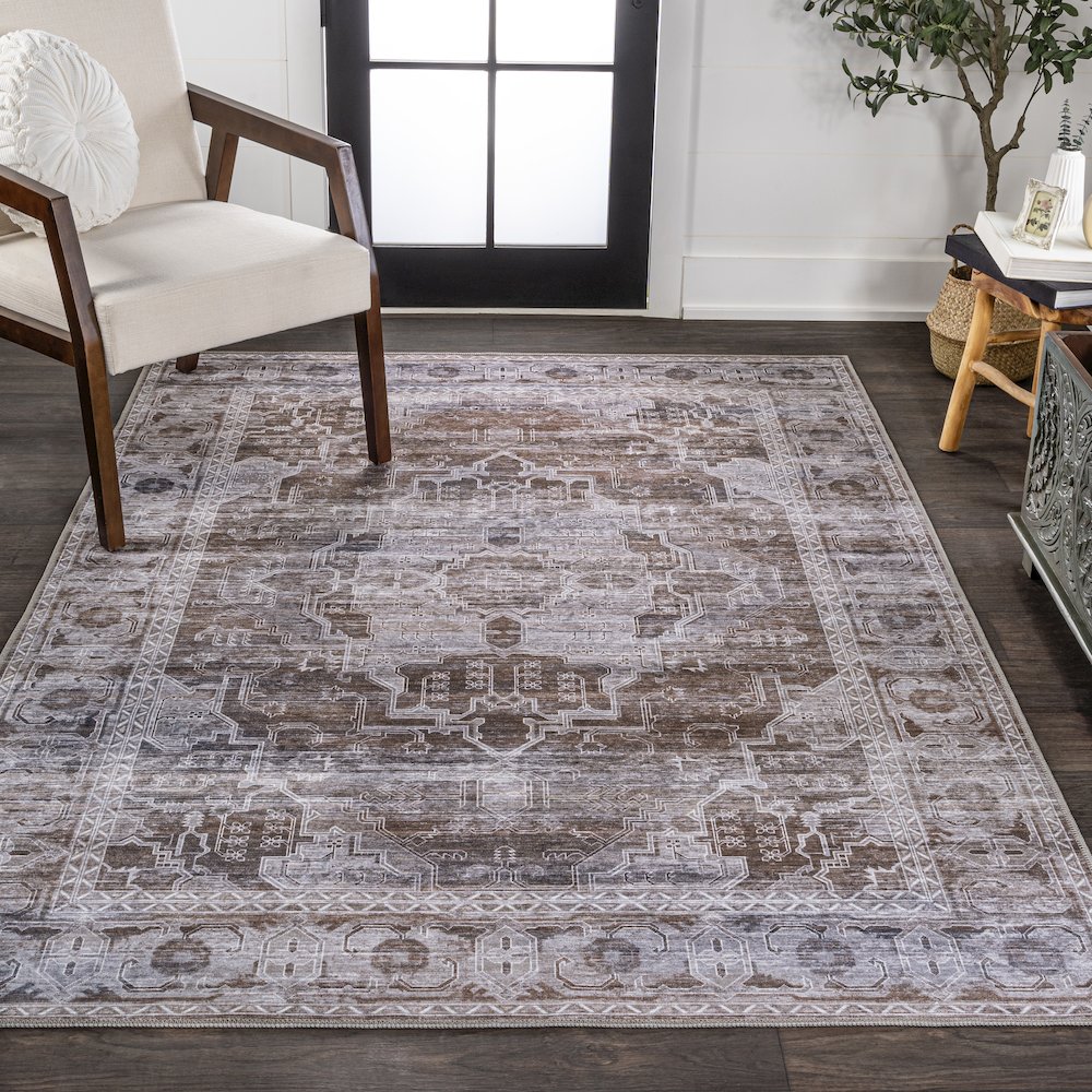Alanya Ornate Medallion Machine-Washable Area Rug. Picture 2