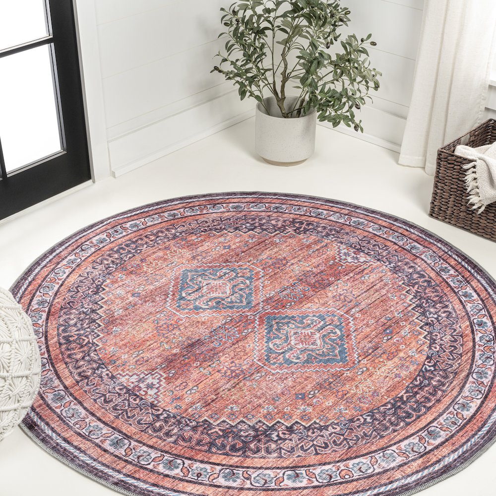 Dalyan Geometric Medallions Machine-Washable Area Rug. Picture 1