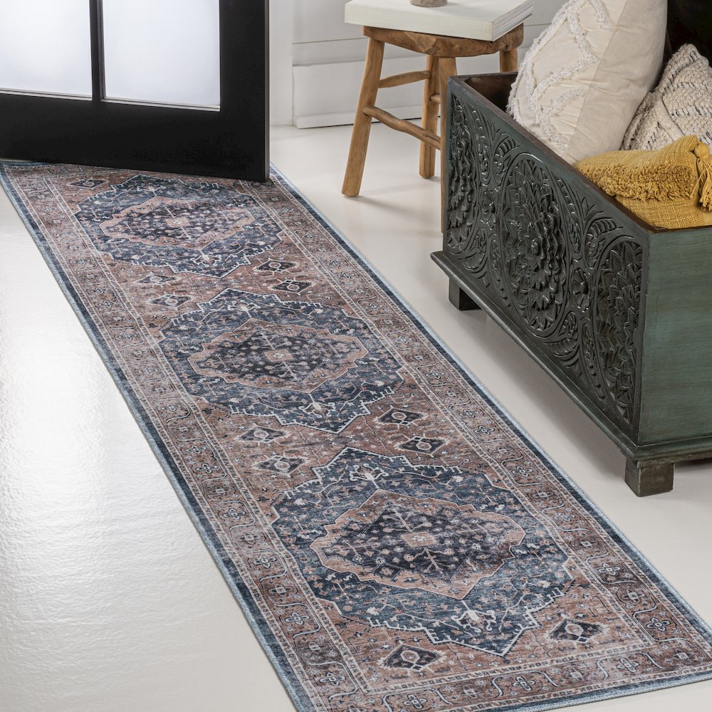 Alacati Ogee Medallion Machine-Washable Runner Rug. Picture 1
