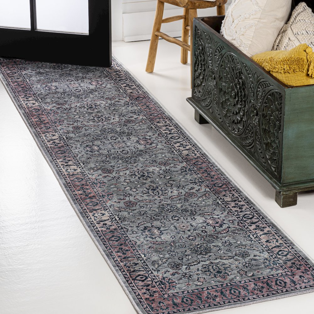 Victoria Ornate Persian All-Over Machine-Washable Runner Rug. Picture 1