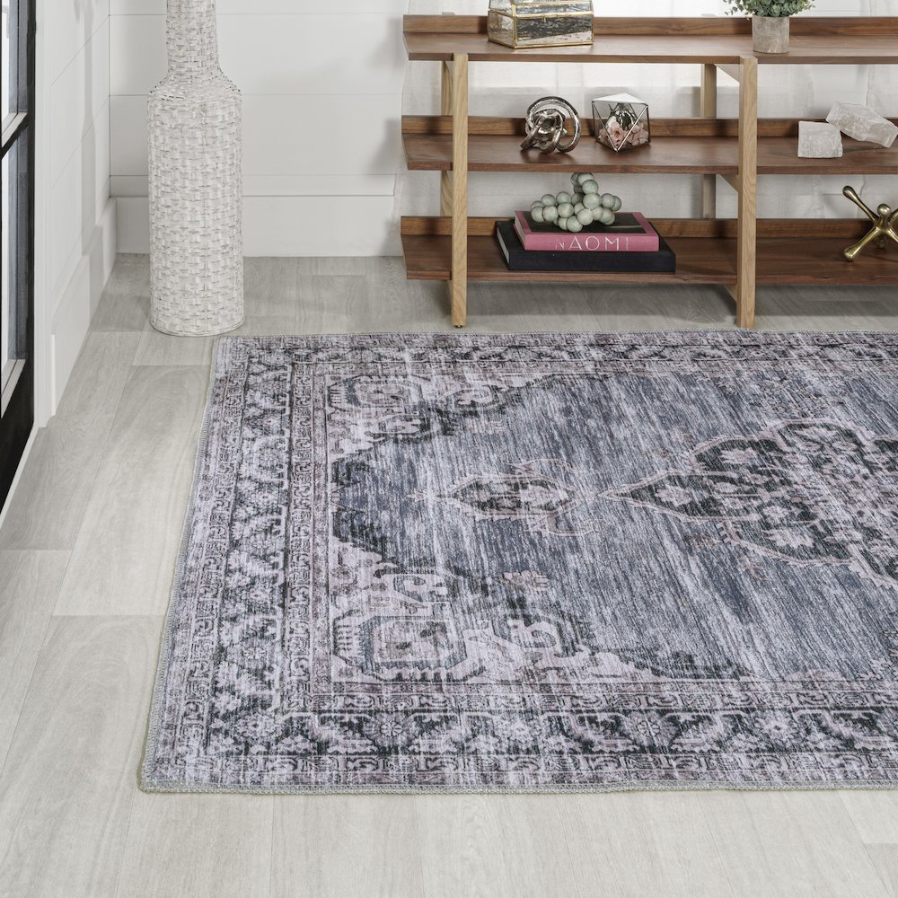 Wincer Chenille Cottage Medallion Machine-Washable Area Rug. Picture 1