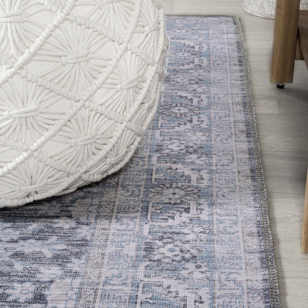 Wincer Chenille Cottage Medallion Machine-Washable Area Rug. Picture 6