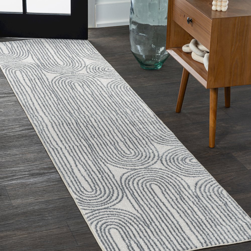 Doodle Contemporary Glam Geometric Machine-Washable Runner Rug. Picture 1