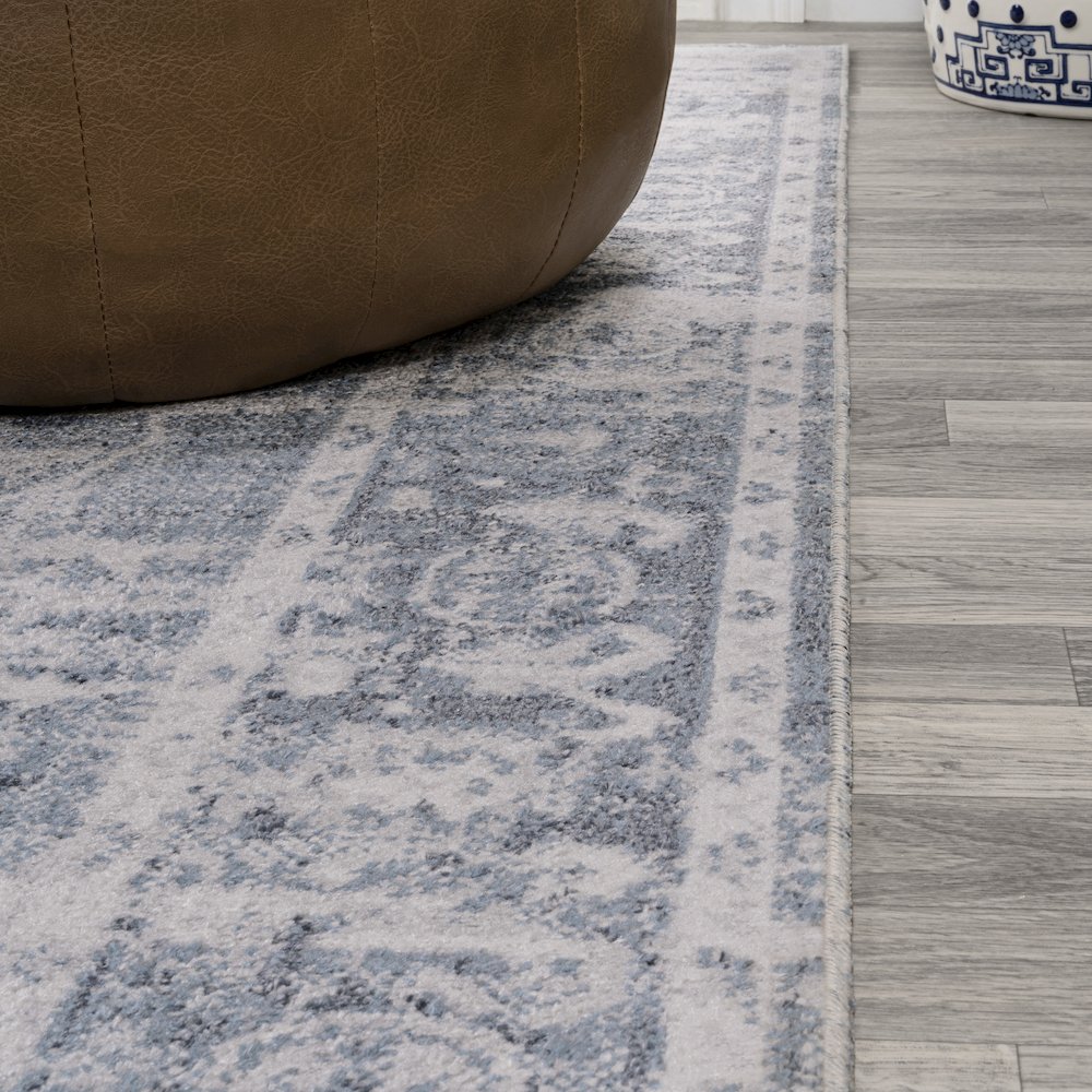 Shaii Global Medallion Low-Pile Machine-Washable Runner Rug. Picture 3