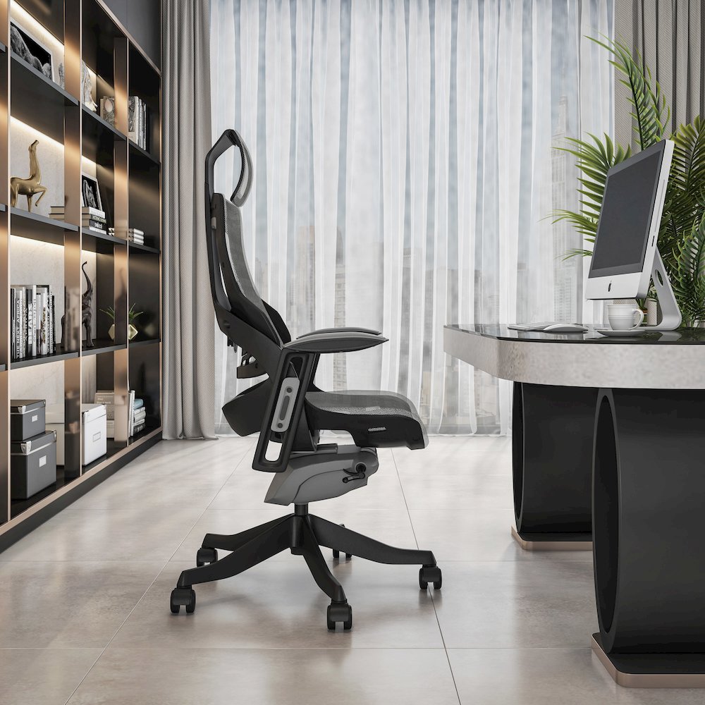 Techni Mobili LUX Ergonomic Executive Chair. Picture 15