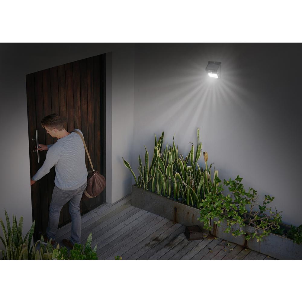 20 LED Motion Sensor Light (2-Pack). Picture 5