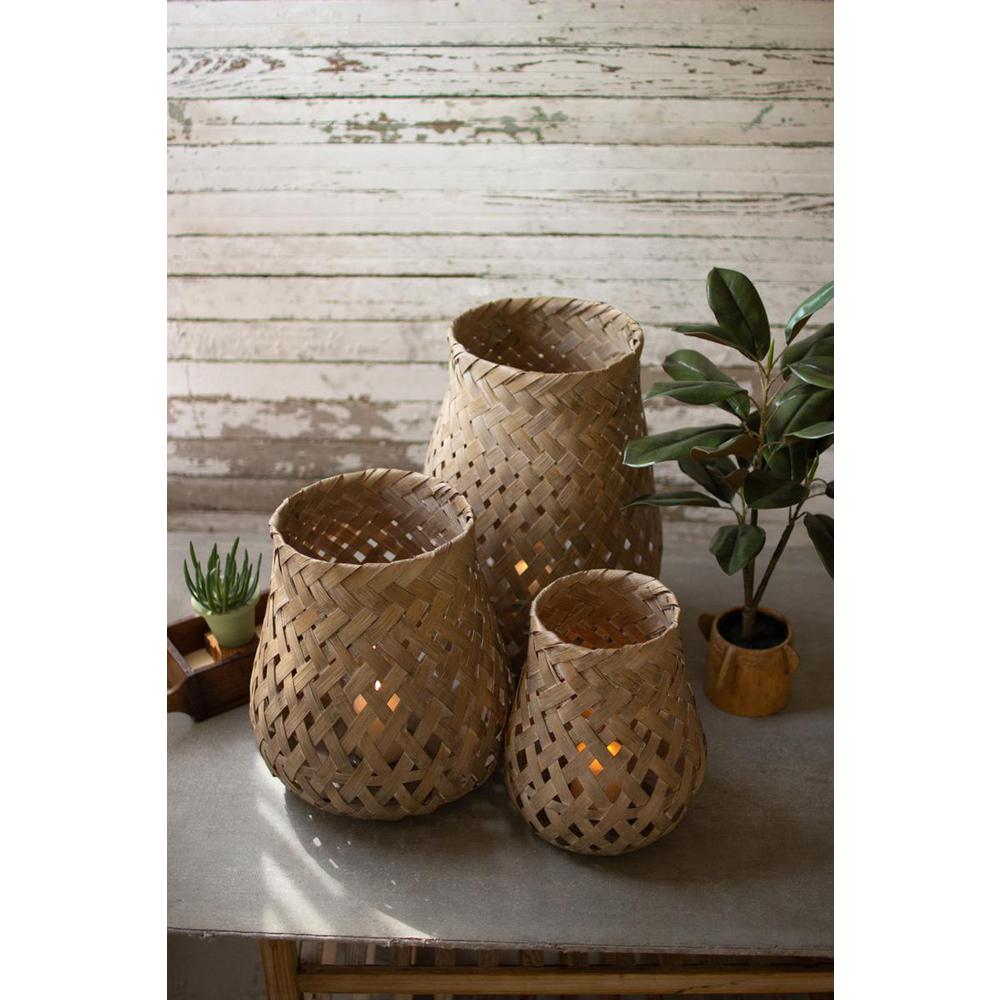 Set Of Three Woven Basket Lanterns With Glass. Picture 2
