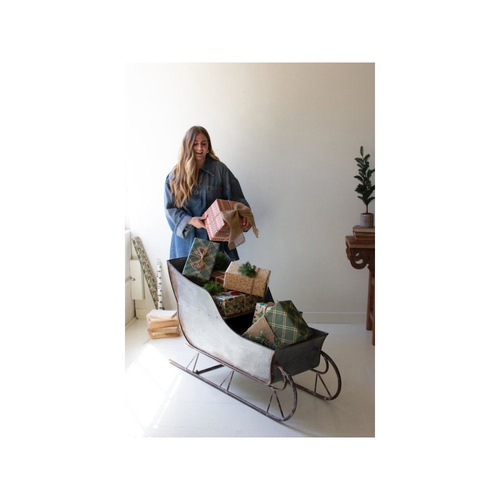 Rustic Metal Christmas Sled. Picture 2