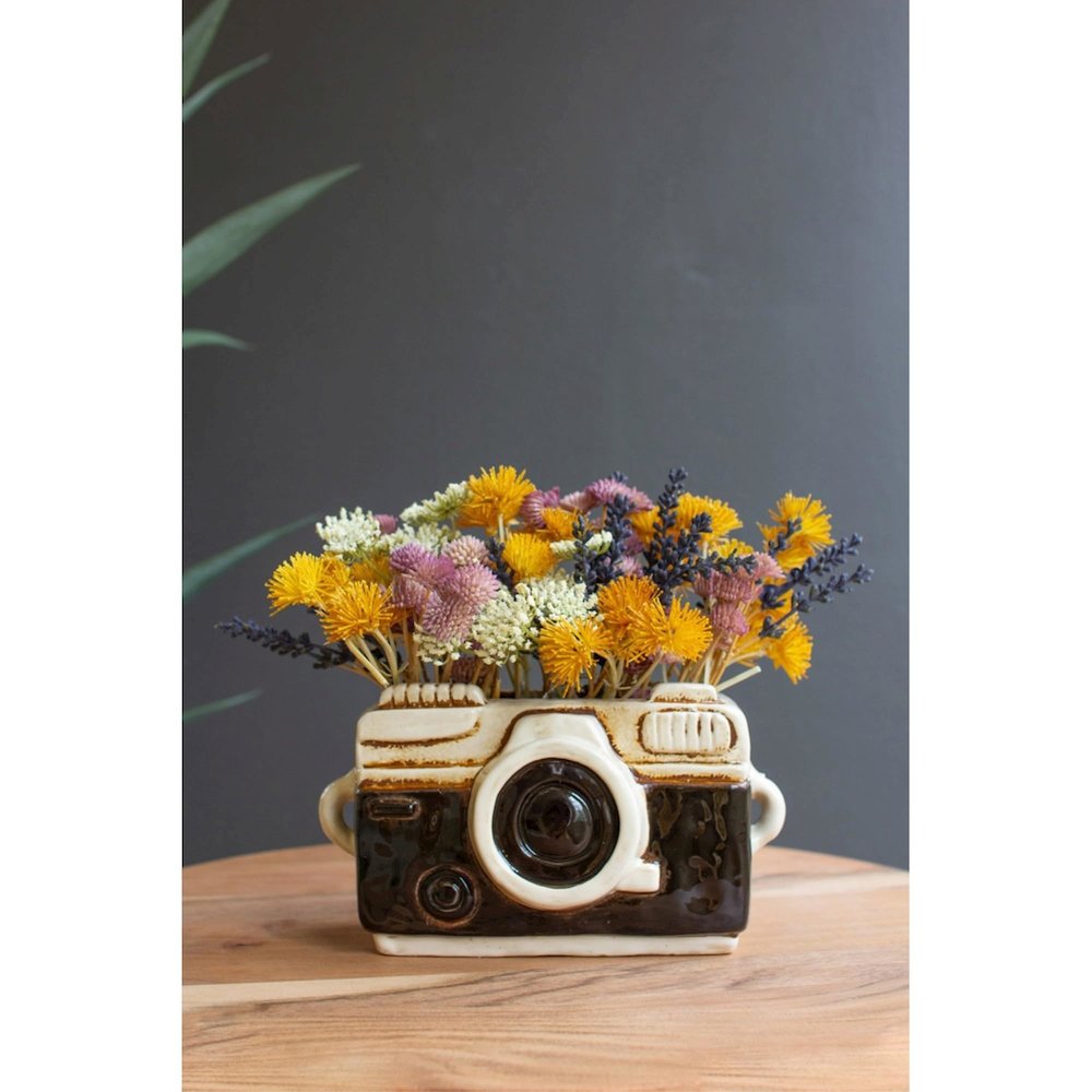 Ceramic Camera Planter. Picture 1