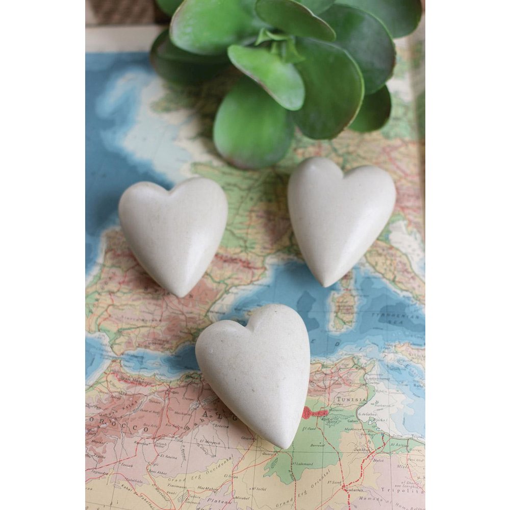 Set Of Six Hand Carved Stone Hearts- White. Picture 2