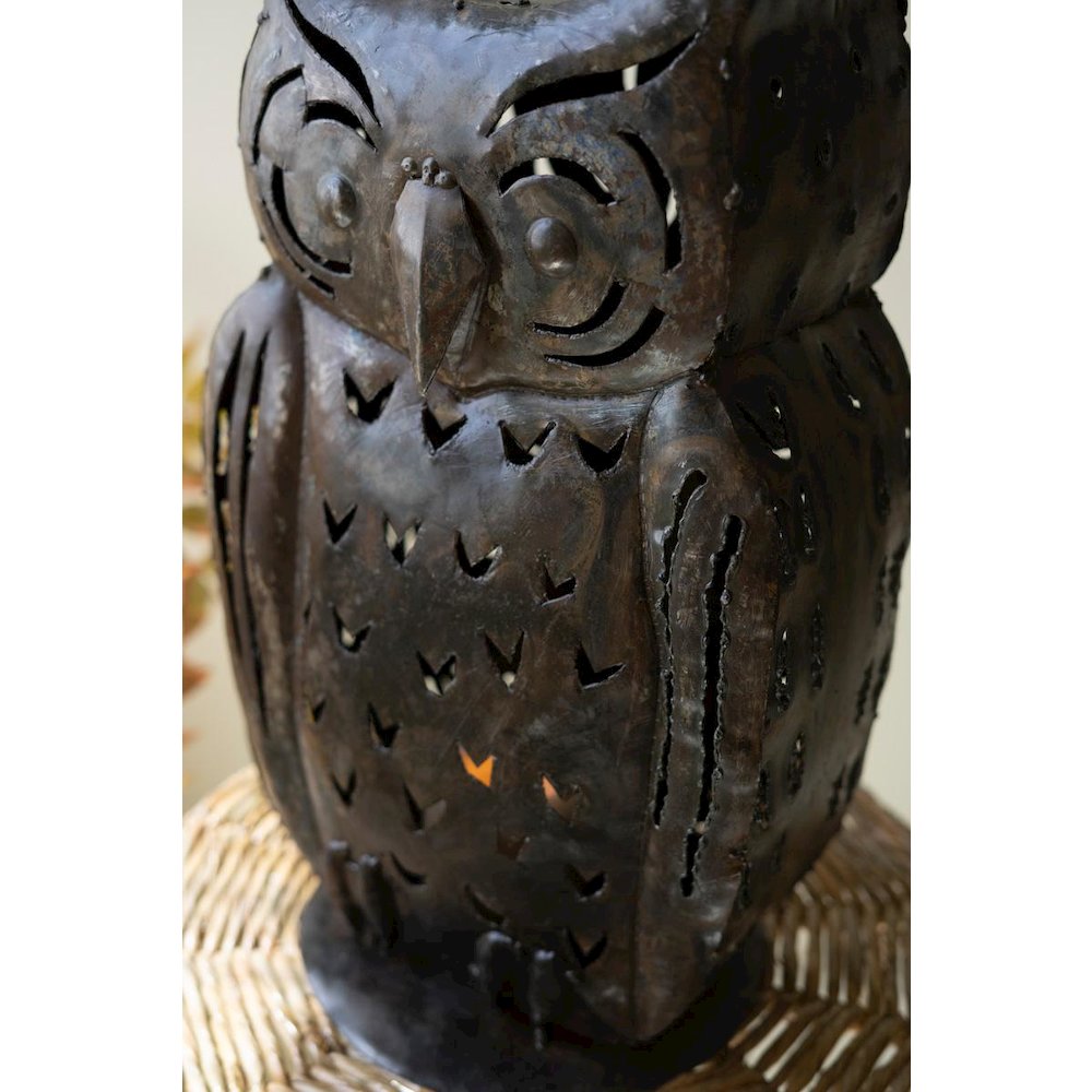 Rustic Iron Owl Luminary. Picture 2